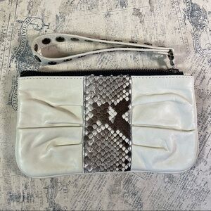 BE&D Snake Leather Wristlet bag